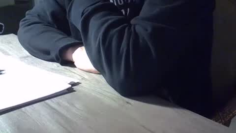 isd1969 online show from February 27, 8:09 pm