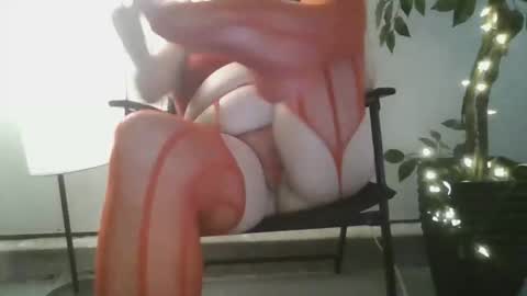 Iseestarz420 online show from November 20, 5:50 am