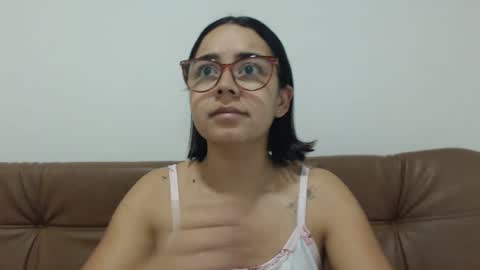 Emma online show from September 26, 4:09 am