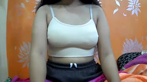ishika_singh_ online show from March 9, 5:22 am