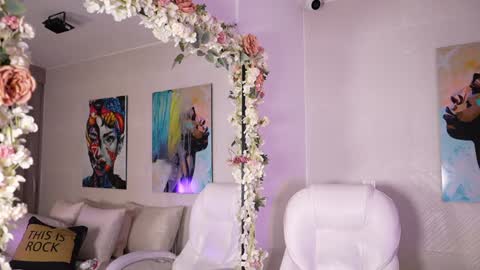 Isis online show from December 9, 11:56 pm