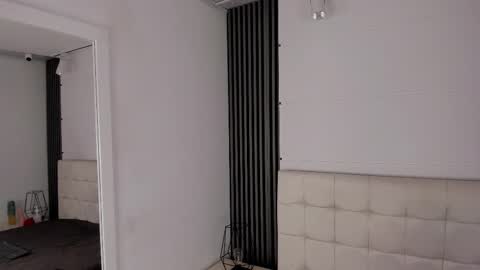 Isis Noir online show from November 1, 2:16 pm