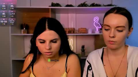 isla_dior online show from December 5, 8:24 am