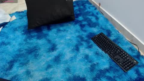 isla_rosess online show from October 4, 3:10 pm