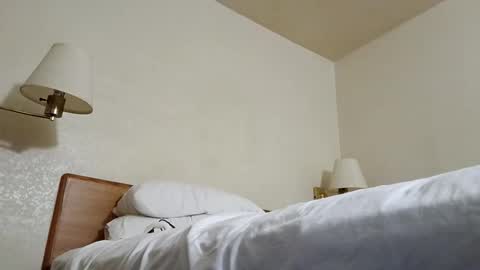 islandtwinkjustinsideyou online show from October 21, 9:25 am