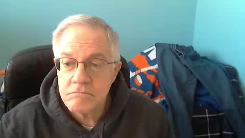 islesman22 online show from December 23, 7:20 pm