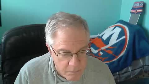 islesman22 online show from March 10, 9:40 pm