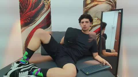 Israel online show from November 6, 7:50 pm