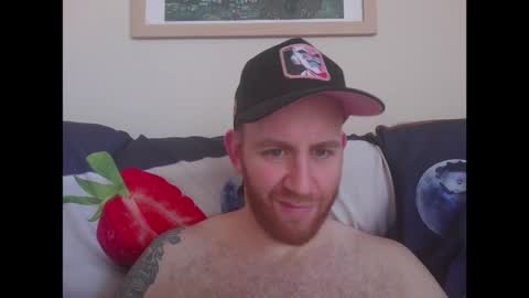 Tall Jewish Ginger DOM online show from December 13, 11:02 am