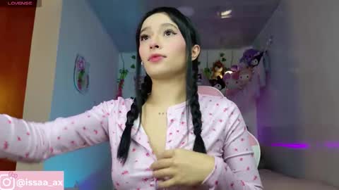 I S S A B E L A Igissaa ax    Xlittleissa  online show from October 22, 6:20 pm