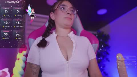 ISSA  online show from September 29, 10:31 pm