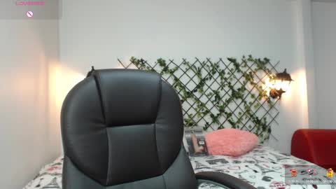 Snapshot of issa_nassar chatting on September 9, 3:34 pm Issa online show from September 9, 3:34 pm