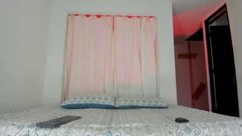 Isabella  online show from May 13, 8:02 am