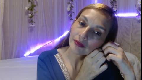 Snapshot of italagomez chatting on February 23, 12:19 am Itala Gomez online show from February 23, 12:19 am
