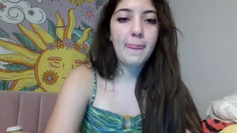 Snapshot of italiankittyx chatting on September 16, 5:10 am ItalianKitty online show from September 16, 5:10 am