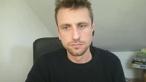 italiano116116 online show from April 1, 8:59 am