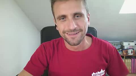Snapshot of italiano116116 chatting on September 10, 2:51 pm italiano116116 online show from September 10, 2:51 pm
