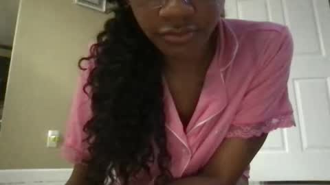 itbb636 online show from April 13, 4:55 pm