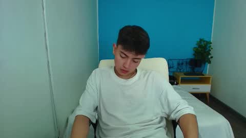 Snapshot of ithan__ chatting on September 12, 8:55 pm ithan__ online show from September 12, 8:55 pm