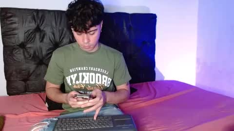 Ithan and Friends online show from February 10, 8:17 am