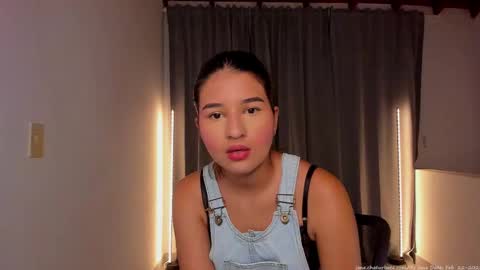Snapshot of its_jane chatting on February 22, 9:26 pm ITS JANE online show from February 22, 9:26 pm