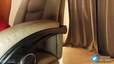 ITS JANE online show from March 1, 8:46 pm