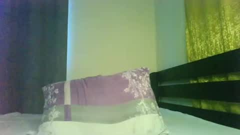 its_natasha online show from February 13, 5:05 am