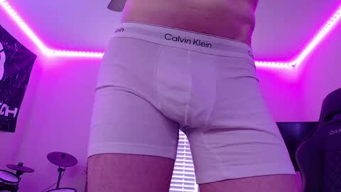 itslamayo online show from March 25, 9:54 pm