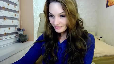 Snapshot of itslunaday chatting on September 13, 6:32 pm itslunaday online show from September 13, 6:32 pm