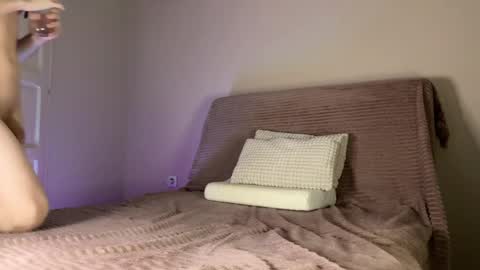 Maxx online show from April 8, 4:26 am