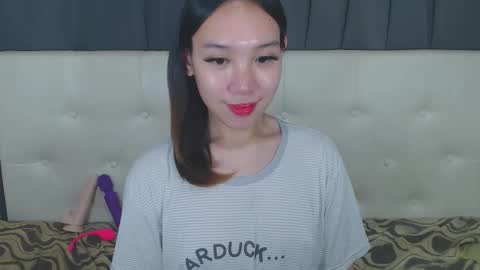 itsmehotqueen online show from September 28, 12:25 pm