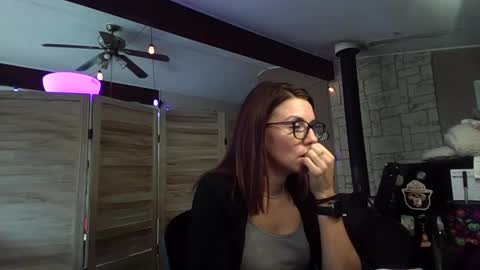 ItsMeSophie X online show from October 22, 5:03 pm