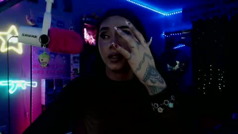 Nicki Foxx online show from October 2, 11:36 pm