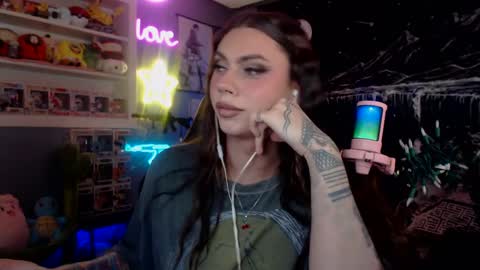 Nicki Foxx online show from February 15, 12:37 am