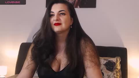 Melissa Khaan online show from January 11, 11:12 am