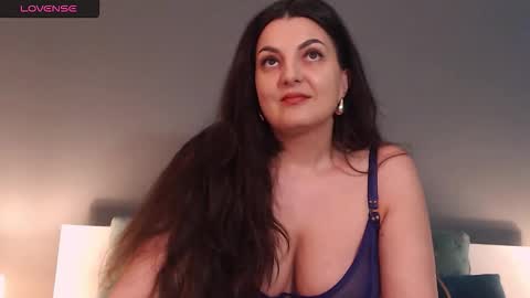 Melissa Khaan online show from February 23, 9:55 am