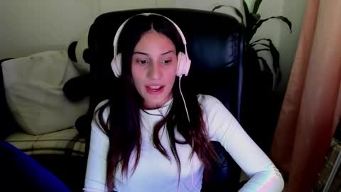 ivanna_essis online show from October 19, 3:00 am