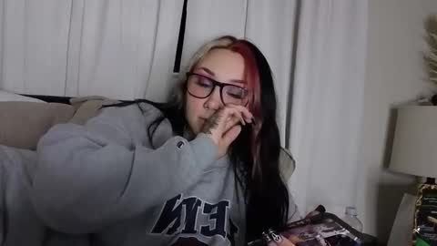 ivey jade online show from November 1, 7:07 am