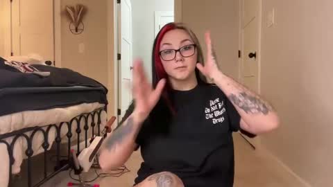 ivey jade online show from October 2, 6:45 am