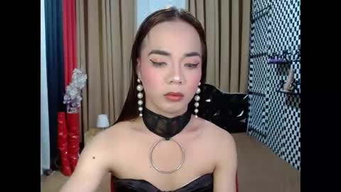 IvoneGodWill online show from November 23, 11:14 pm