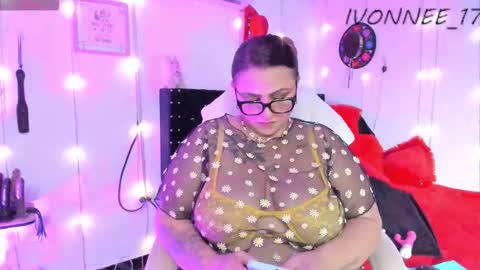 Ivonne online show from March 17, 2:38 am