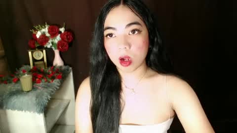 ivory_delight online show from June 18, 11:04 am