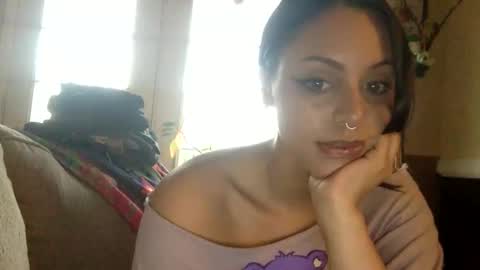 ivoryxo333 online show from September 23, 10:05 pm