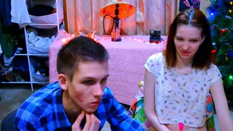 Ivy and Lester online show from December 6, 10:02 pm