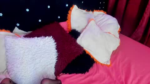 Snapshot of ivy__taylorr chatting on March 2, 5:12 am Diana Rojas online show from March 2, 5:12 am