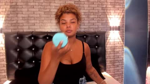 Snapshot of ivy_copper1 chatting on March 1, 9:59 pm Ig ivycopper1 online show from March 1, 9:59 pm