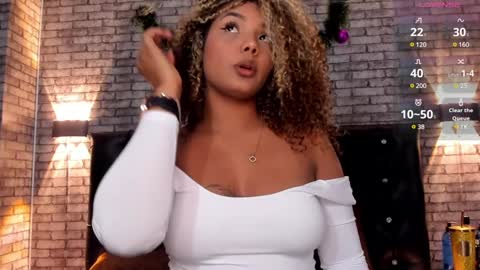 Snapshot of ivy_copper1 chatting on December 19, 9:16 pm Ig ivycopper1 online show from December 19, 9:16 pm