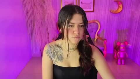 Ivy  online show from September 27, 8:50 pm