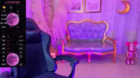 Ivy  online show from October 20, 8:36 pm