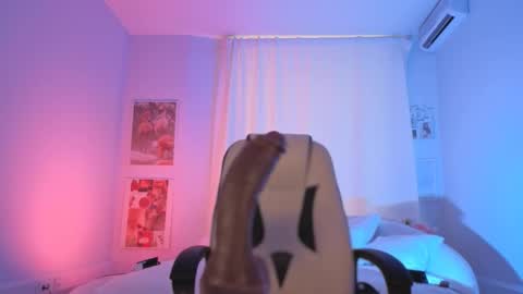 IVY - Follow me 3 online show from September 19, 8:51 am